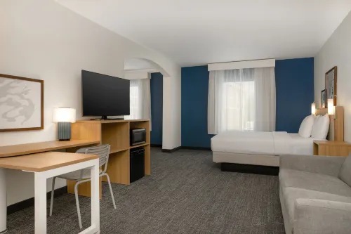Spark by Hilton Rahway