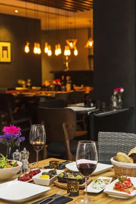 Barbera Hotel Dining Photos