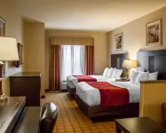 Comfort Suites Edinboro Hotels in Spring Township