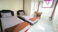 Pondok Kartini Jepara Hotel a Tahunan