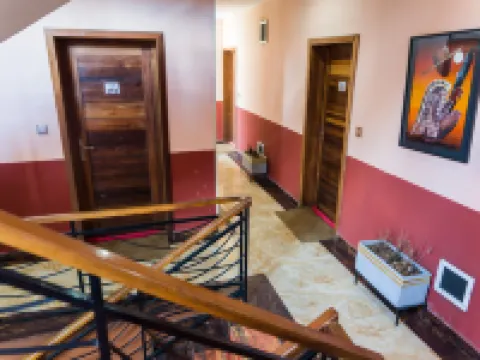 瓦利哈酒店 北塔那那利佛區酒店