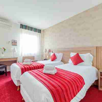 Brit Hotel Confort Castres Rooms