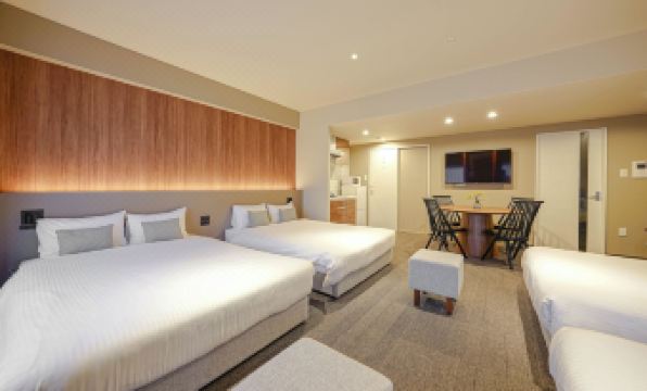 Nico Hotel - Housity