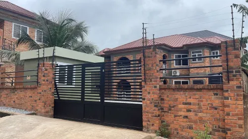 Cozy Bricks Apartments Hotels in Kokrobite