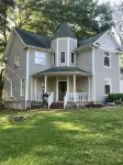 Rose House Inn