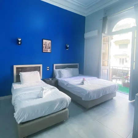 The Australian Hostel