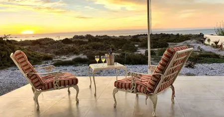 Nieuview Cottages 1 and 2