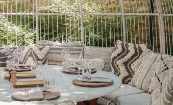 Hôtel le Saint Remy & Spa