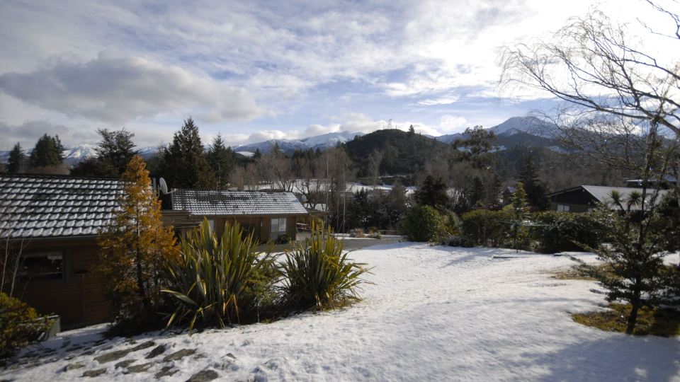 The Chalets Motel