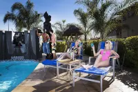 Eco Park Lodge - Pools