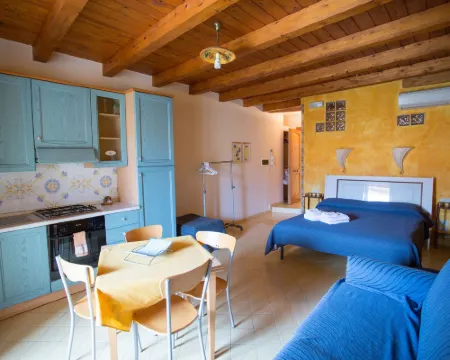 Casa Vela B&B Hotels in Scilla