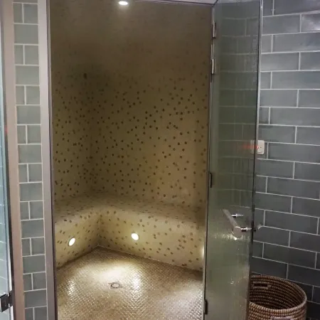 Hotel Locomo - Gare de Lyon Bastille
