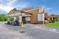Chester Inn فنادق في Gastonia