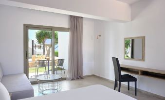 Atlantica Panthea Resort