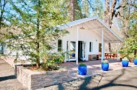 Mandala Springs Các khách sạn ở Cobb