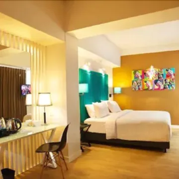 Idoop Hotel by Prasanthi