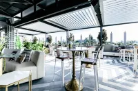 Nautica Residences Fremantle Hotels in Murdoch