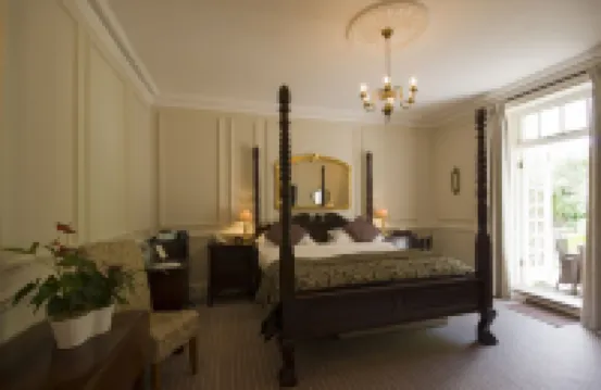 Chateau la Chaire Hotels in 