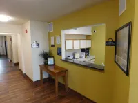 Days Inn & Suites by Wyndham Rochester Mayo Clinic South