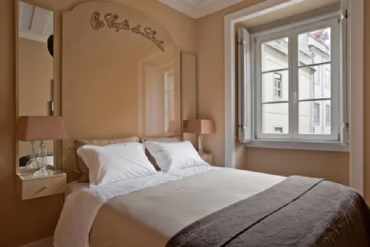 リスボンカラーズバイロアルトアパートメンツ バイロ・アルト周辺のホテル