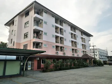 รูปภาพของอารีย์ชน อพาร์ทเม้นท์