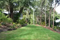 The Sanctuary Retreat - Homestays