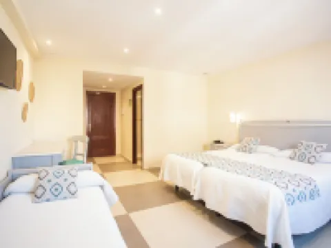 Hotel Playa Sol Hotels in Ses Cadenes