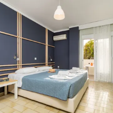 Lefka Hotel & Apartments