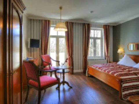 KurparkHotel Warnemünde Hotéis em Warnemunde