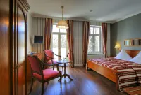 คัวร์พาร์คโฮเทล วาร์เนอมึนเดอ