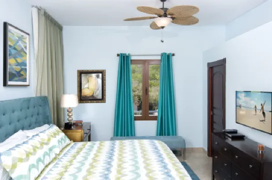 Agua Azul by Island Properties Online