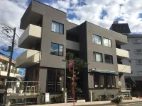 Treeside Hotel & Apartment - Apartments