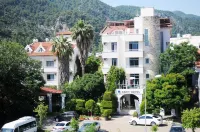Navy Hotel Hotels in İçmeler Mahallesi
