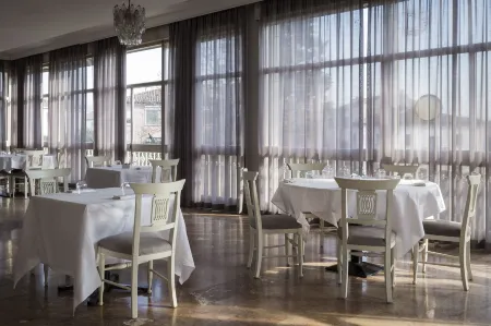 Hotel Beatrice Отели в г. Чинто-Эуганео