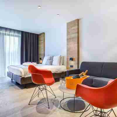 R hotel experiences et Umami Rooms