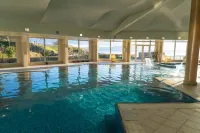 Redcastle Hotel - Pool