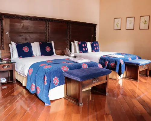 La Casona de la Ronda Hotel Boutique & Luxury Apartments Hotels near Viewpoint El Panecillo