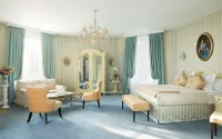 Chateau Laroche-Ploquin Hotels in Nouatre