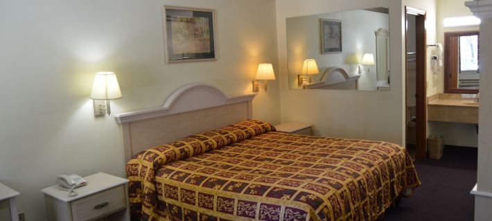 Economy Inn Cuyahoga Falls Отели в г. Саммит