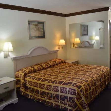 Economy Inn Cuyahoga Falls