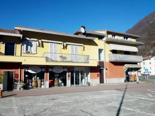 Ca' Elsa Bed & Breakfast Hotels in Verceia