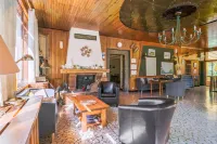 Le Vieux Tilleul فنادق في Montclar