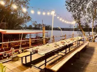Mekong Home Hotels in Giong Trom District