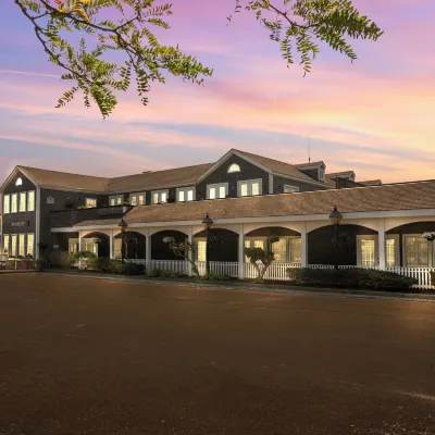 Nantucket Inn Hotels near First Congregational Church in Nantucket