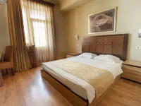 カンター ホステル エレバンのホテル