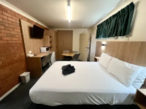 Adrian Motel Hotels in Forbes