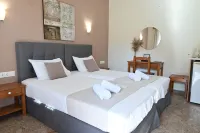 Gina Studios Hotels in Agii Deka