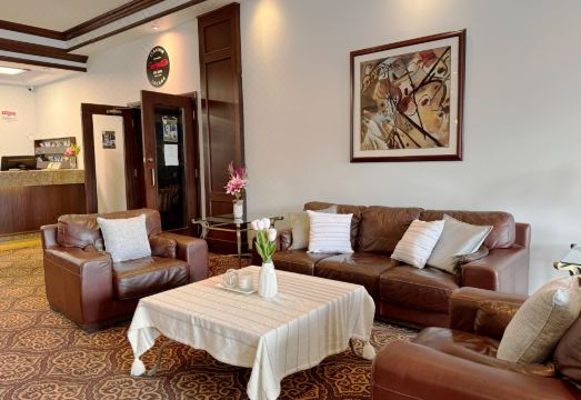 리비에라 플라자