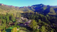 The Cavern Hotel di Bergville