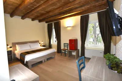 Le Palazzole Các khách sạn gần Caneva - The Aquapark
